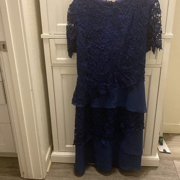 Mother of the Bride dress - Picture 5 of 8